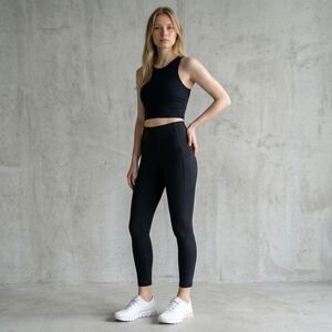 Lululemon Invigorate High-Rise Tight 25" - Black - Size 2 - EUC